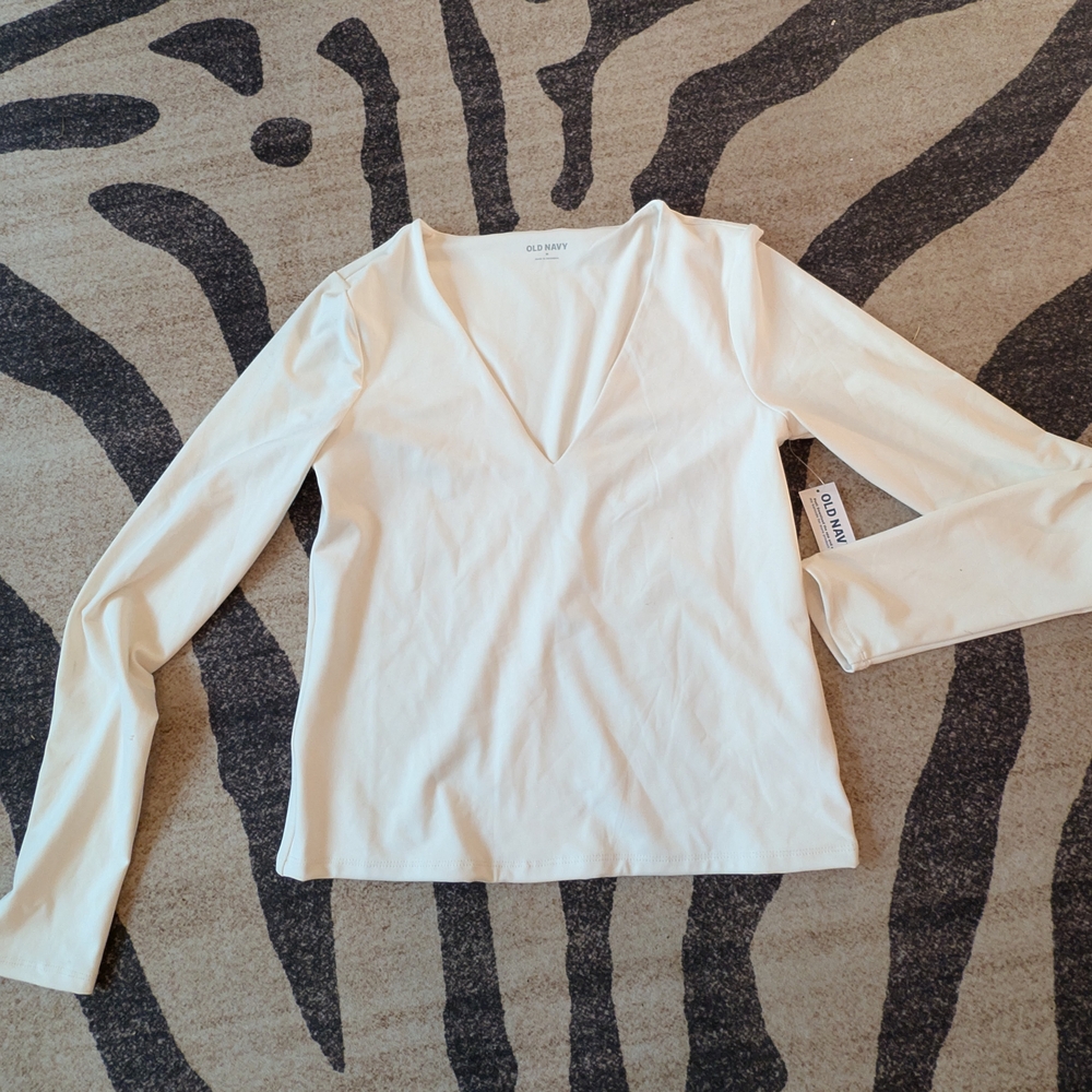 Old Navy Women's Ivory Long Sleeve Blouse NWT Medium